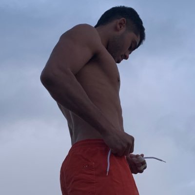 TaukapaE's profile picture. Mec cool, pion à temps partiel et enseignant de judo