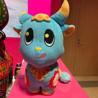 H5103641525724's profile picture. 氷河期世代、開業社労士です。人間嫌いな私が、開業してからは士業の仲間に助けられてると日々感謝している。やっと人間の心を持った🐣