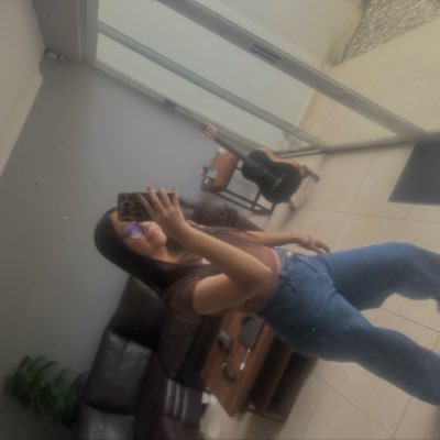 karlaalmanzav_'s profile picture. 🍀🪬✨