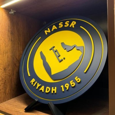 k_aldahrah's profile picture. ولدت نصراويا لم اعرف شيا غيره.مجتمعي كان اصفر،لذالك يجب ان تعرفوا بان النصروطني هو حديثي هو وطني 💛💙