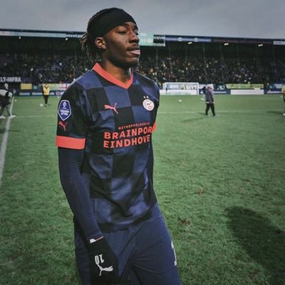 PichoO19z's profile picture. Hater #TakeRoot @ManUtd