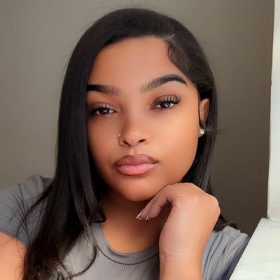 xoaraik's profile picture. the girl of your dreams 🖤