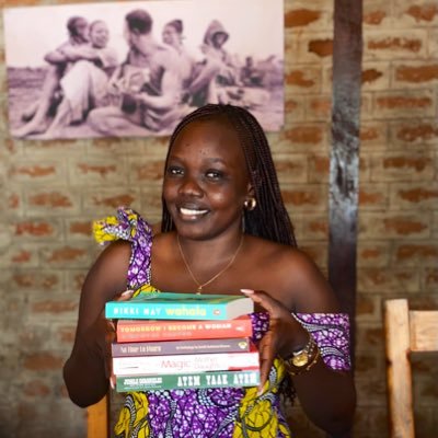 Tawdesio's profile picture. HRDs / Host of Women of the Nile podcast🎙 📻 /Bookworm📚