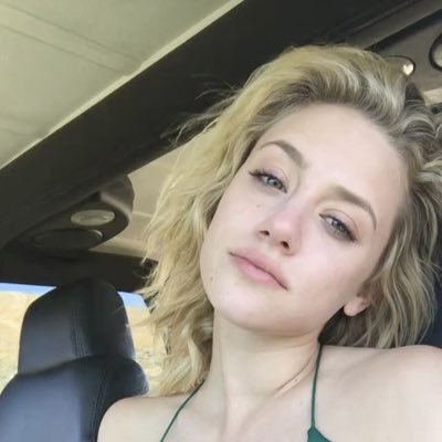 LPatissia17987's profile picture. Questo è il mio account personale, sono bella, single e ambiziosa baci 😘😘😘