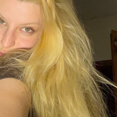 Gamzekrz14's profile picture. 