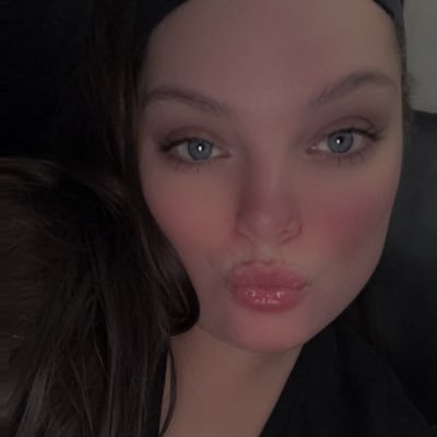 Dess_Bigmama's profile picture. im here to drain every bit of you 😈😌 now be a good boy & pay mommy 🤪