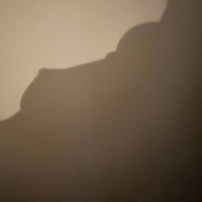 EmmaMG28's profile picture. Chica Bi 🦄 de 28 años
Nueva por completo en este ambiente
Abierta a probar y conocer de todo
Trios MHM, HMH, encuentros con chicas o chicos single