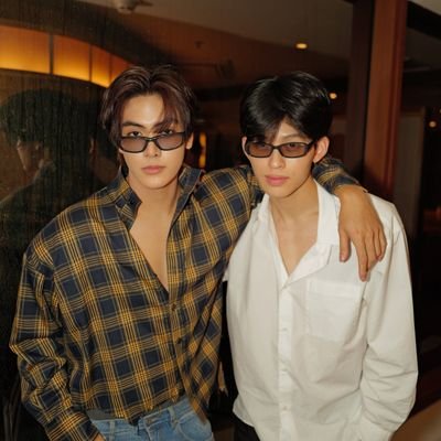 uyuhbercinta's profile picture. aku asbun BANGET 😰 aku cinta ppw jd em till die ୧⁠(⁠＾⁠ ⁠〰⁠ ⁠＾⁠)⁠୨ homophobic pls dni ia .. ☝🏻LGBTQ+, harsword, slightly delapanbelascoret ⚠️ mixed account!