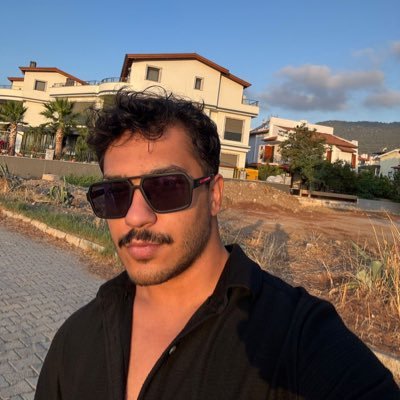 black_pantherq's profile picture. 🤞🏽