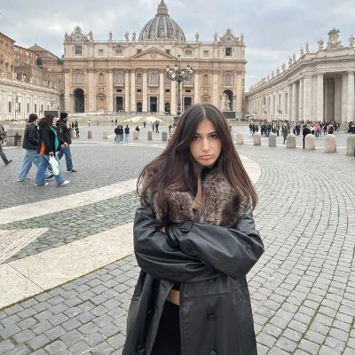 brigittekendzio's profile picture. Smiles bring comfort when words cannot.