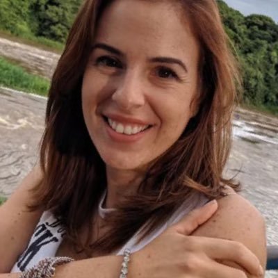 acervosuzanevon's profile picture. 📁 acervo da melhor diva mãe, irmã, bissexual e filha. Êxodo 20:12 "Honra teu pai e tua mãe" ✝️🙏