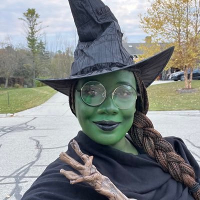 noellealicia242's profile picture. 🐛"Nevertheless, she persisted."🦋 Dancing through the lightning strikes...⚡️| (she/her)