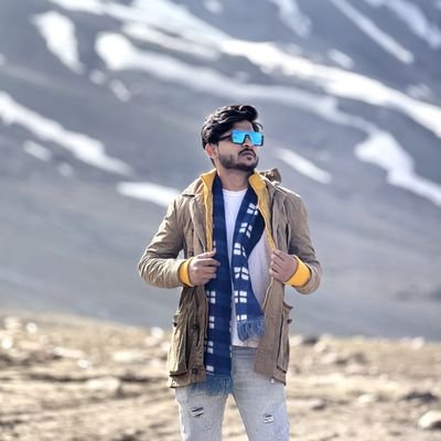 Parasba76148993's profile picture. https://t.co/1KJM3ht2hO