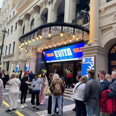 mllebroadway's profile picture. too obsessed with Evita that I had to create a new twitter account only for that