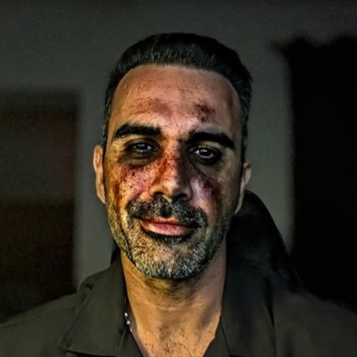 TITOSVARVATOS's profile picture. @vespa_official collector @eapuni, public administration