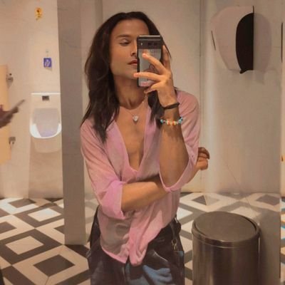 lokeshkpaul's profile picture. A Brown🦄 in❤ with PRIYANKA CHOPRA 

.
20_7_2020