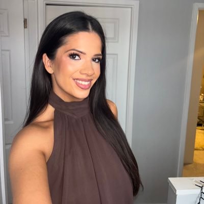 MissBroadhurst's profile picture. 28 | Trained by UOM 👩🏻‍🎓| Lead Practitioner of English 📚 | Bringing the glamour into teaching ✨