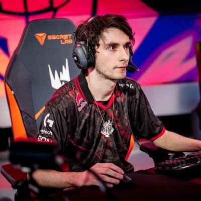 NaoThy_'s profile picture. Membre & Adhérent chez @G2Samourais