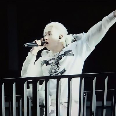 crazyjulieta's profile picture. *Ecuadorian-German freak by nature & ghost writer that is always hoping for the best but expecting the worst* Adult.
(tweets in English, Spanish & German!)