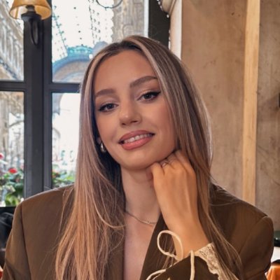 RyanJon56222797's profile picture. 📚 A book lover | 🎨 An art enthusiast | 🌿 A nature explorer | A person who loves life and finds it wonderful!