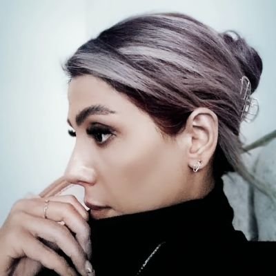 Masoumeh_Vz's profile picture. منتقدم، چون امیدوارم
نه تسلیم، نه بریده
🌱