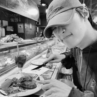 xellarosella's profile picture. ‧₊˚♪ 𝄞₊˚⊹ good girl holic ⊹₊⟡⋆