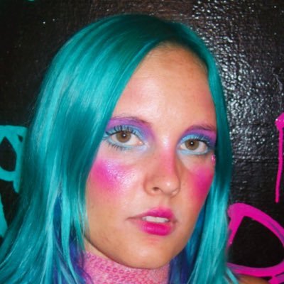 brookefinegold's profile picture. poet laureate of brooklyn alt comedy | gaydar | lesbian hands | poetry is gay