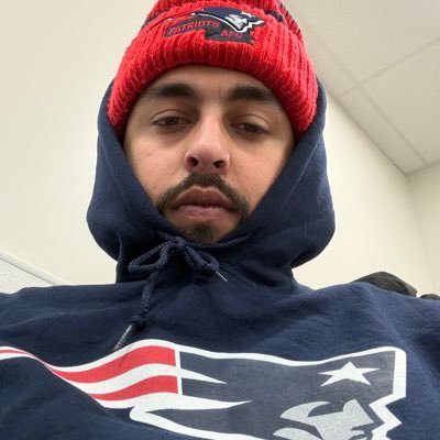 BeeRadd__'s profile picture. 💜 @CindeeyMariee - 🏈 #NEPats 🏀 #DifferentHere ⚾️ #DirtyWater 🐻 #NHLBruins