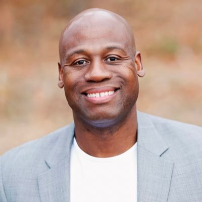 FreddieOwens's profile picture. 📚 Author | Speaker | Coach - New Book Coming Soon! ✨