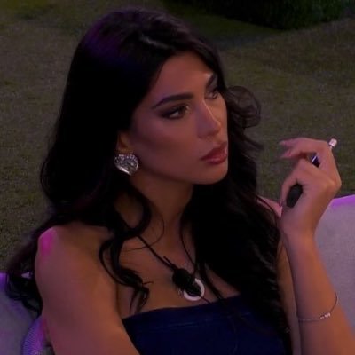 bulletblondess's profile picture. io io io