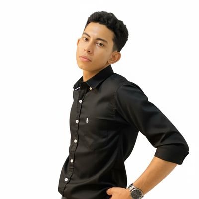 GraphicJos's profile picture. 🇳🇮| XVII | Graphic designer in process | for more content visit my portfolio