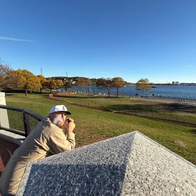 BurnalottaEndo's profile picture. 