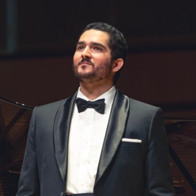 manuel_delaflor's profile picture. «Solo merece vivir quien por un noble ideal está dispuesto a morir.»