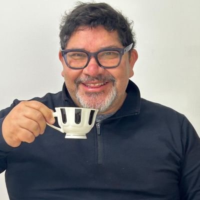 iluminati66's profile picture. profesor universitario , teórico legal y político , straussiano