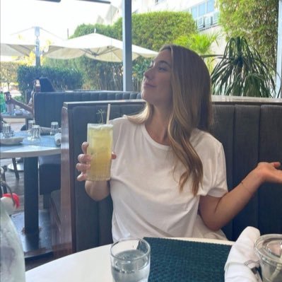 JessicaWri79464's profile picture. I’m a certified legal mobile masseuse therapist and I offer good massage services at good rates I do tissue, swedish massage, bone cracks, hot stonesnuru dm