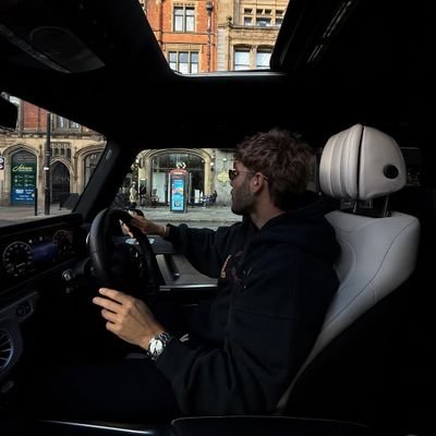 cryptowhalepro1's profile picture. دارس لمدارس التحليل الكلاسيكي، الإليوت، الوايكوف، والفركتلي أقرأ السوق بعين الحيتان، وأتحدث بلغة السيولة 
https://t.co/YZ8pFGgQ4P