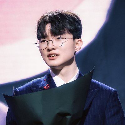 SLY_iiix's profile picture. ୨୧𝗙𝗢𝗥 𝗙𝗮𝗸𝗲𝗿 𝗮𝗻𝗱 𝗧𝟭୨୧
𝔁𝔁𝔁𝔁ʟᴏɢᴏ ᴄʀᴏᴘ/ʀᴇᴇᴅɪᴛ𝔁𝔁𝔁𝔁

o｡....:･ᴄʀᴇᴅɪᴛ ᴘʟᴢ･:....｡o