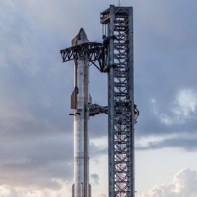 Elo_ceo4's profile picture. MAGICMAN https://t.co/DGQhaQUtHY tour 2025 💋 on going ___________NOW:at home 🏋🏽🧑🏽‍💼🛌🏽