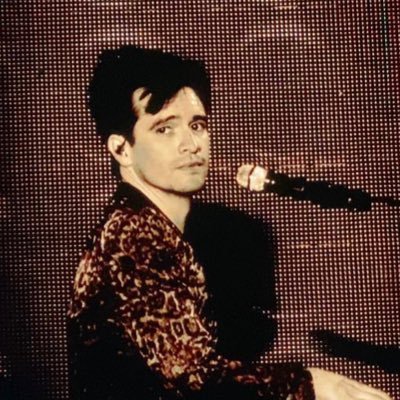 _overthetracks's profile picture. ᯓ★ Catch a star before it dies 𖤓☾ WWWY25❕#panictwt #throamtwt ᝰ.ᐟ 21 (he/him) 🇳🇿