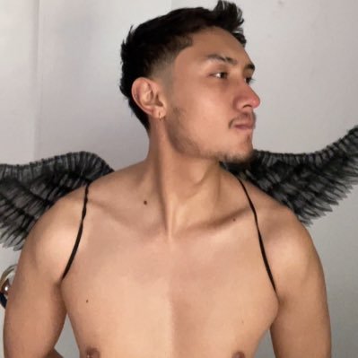 tataiasturulati's profile picture. 