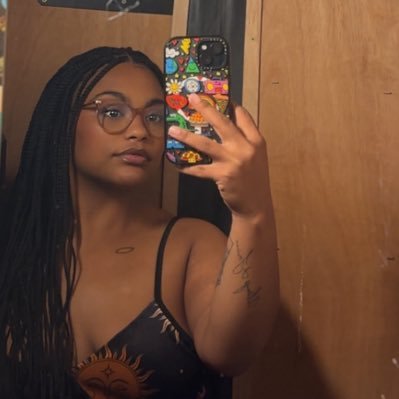 fireanddziah's profile picture. miss. gemini venus