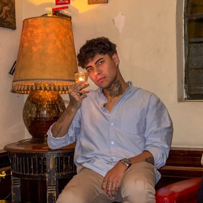 ⚡️Edward crush⚡️ Profile