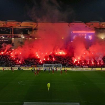 juste_le_goat's profile picture. 🚆 Toujours conducteur du train Bamba fan de Desler, Comolli et CMN, PALMARÈS : Guillaume Restes a répondu a un de mes tweets le 24/01/2025