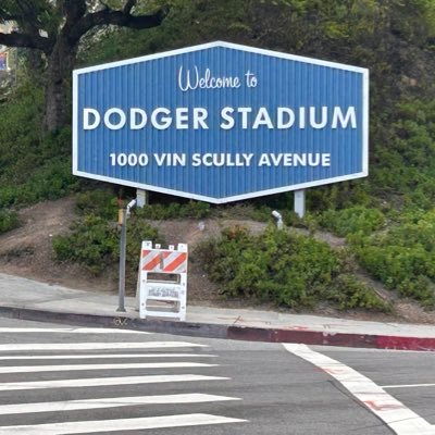 mick3220's profile picture. all opinions expressed are my own, if you don’t like them you can fuck off 🤷🏻‍♂️