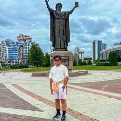 wadhwani_10's profile picture. 18 | 🇦🇪🇵🇰