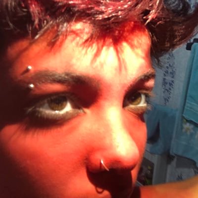 loloFudido's profile picture. ᨒ꩜

@fridakralho
       ele/dele
       trans hot