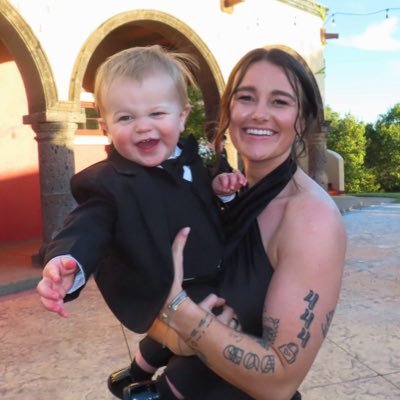 mack_hegseth's profile picture. mn gal | retired college hooper | dairy kid | #TeamKris