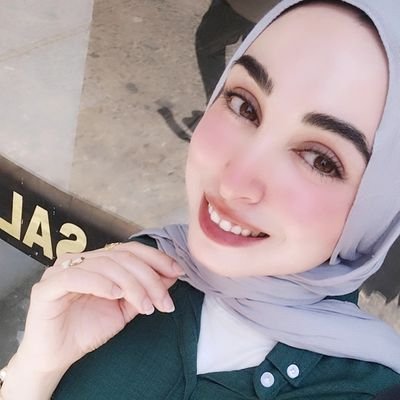 Asmaamahmoud_22's profile picture. «أنا منذُ كاشفَني الترابُ بسرِّهِ أتقبَّلُ الدُّنيا بغيرِ عتاب.»