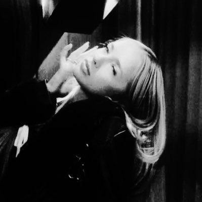 adoresall's profile picture. 