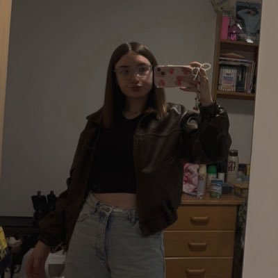 holly_js_'s profile picture. she/her/hers ~ 22 ♒︎